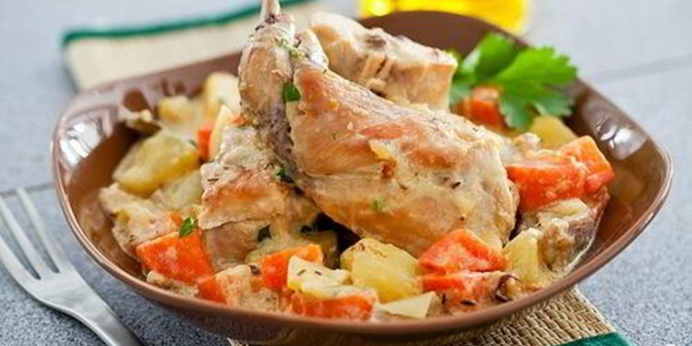 Как приготовить рагу из кролика в мультиварке