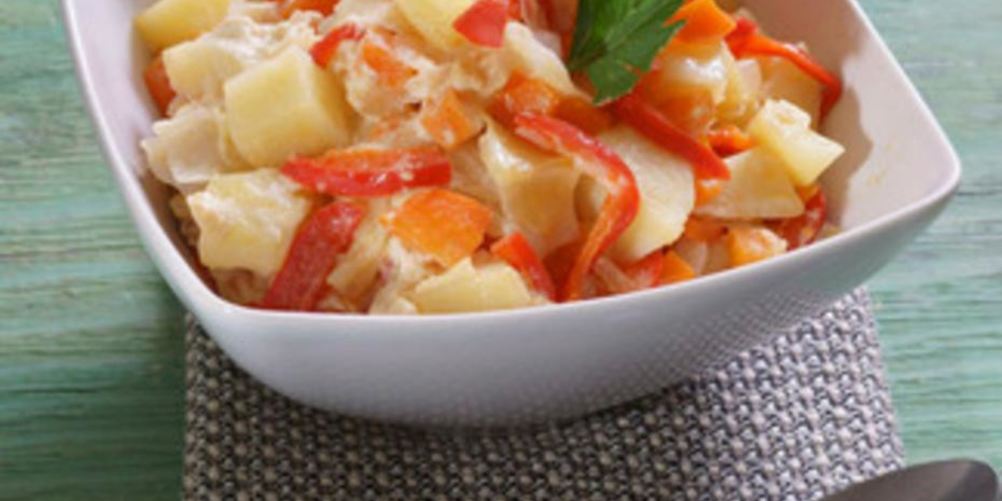 Как приготовить рагу из овощей со сметанным соусом