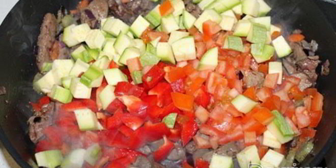 Рецепт рагу овощное с печенью индейки
