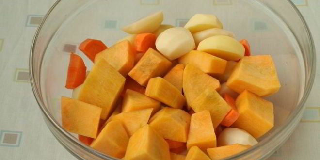 Рецепт рагу с тыквой, картофелем и баклажанами в духовке