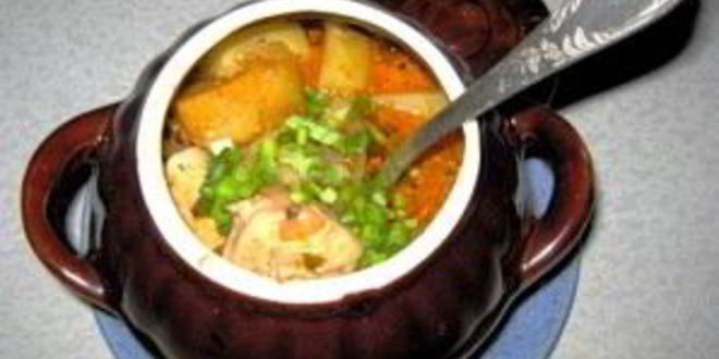 Рецепт рагу в горшочках с курицей