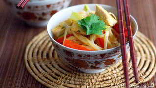 Рецепт Рисовая лапша с курицей по-азиатски