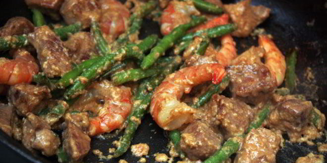 Рецепт рисовая лапша с мясом и креветками