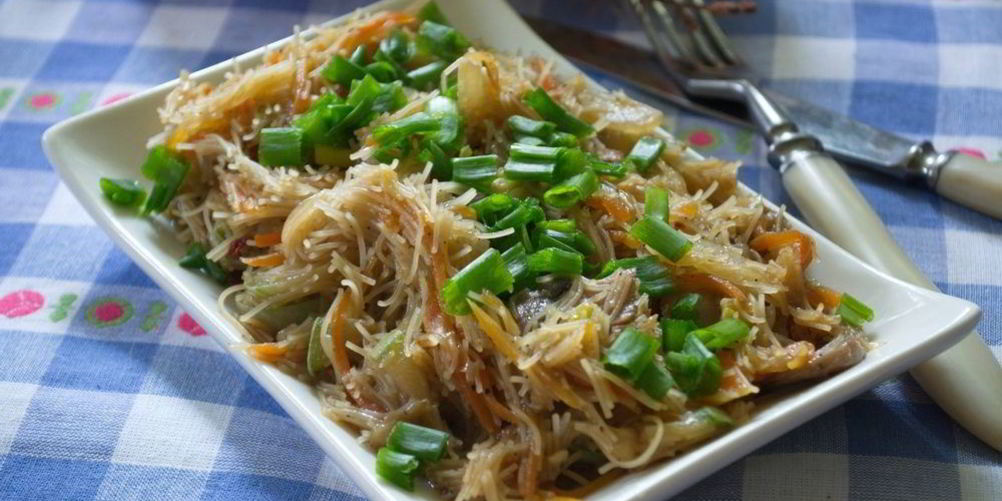 Как приготовить рисовая лапша с овощами