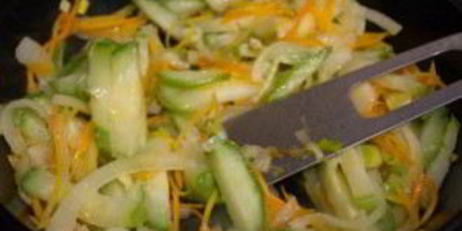 Рецепт рисовая лапша с овощами