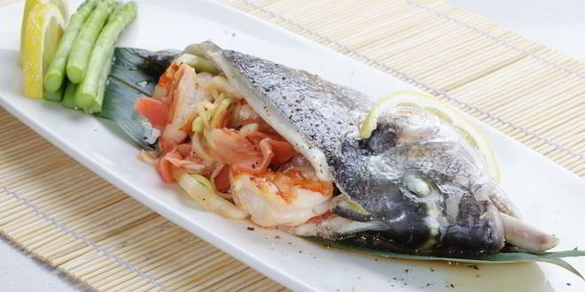 Рецепт дорада на пару с креветками