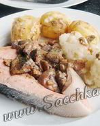 Форель с грибным соусом
