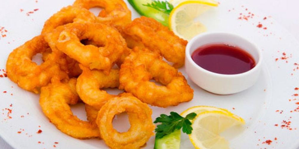Как приготовить кальмары в кляре с соусом