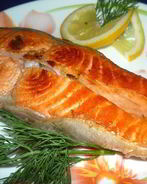 Красная рыба на сковороде