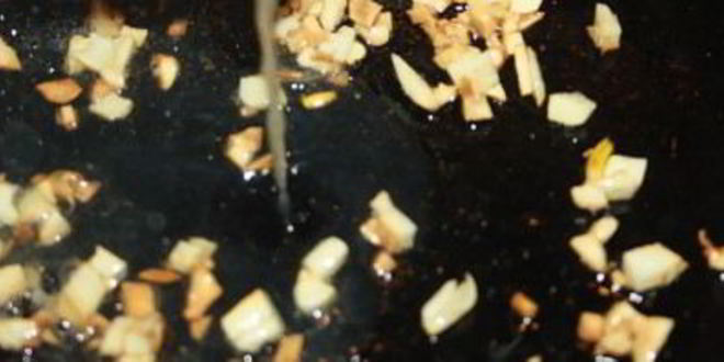 Рецепт креветки под сливочным соусом