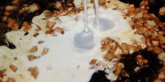 Рецепт креветки под сливочным соусом