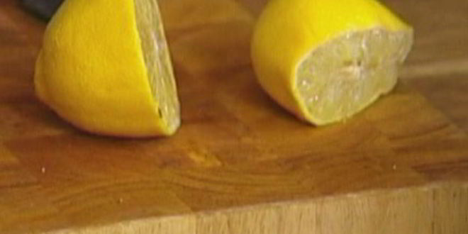 Рецепт палтус, запеченный с помидорами и сельдереем