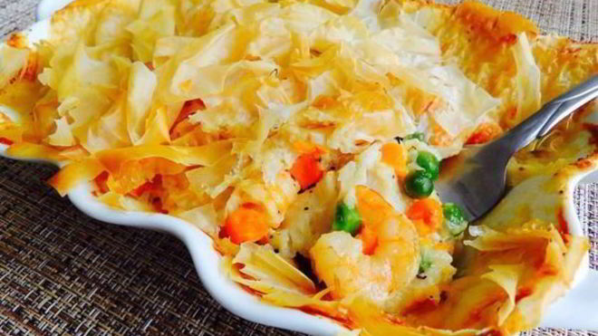 Рецепт Рыба с овощами, запеченная под тестом фило