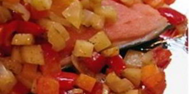 Рецепт рыба с овощами, запеченная в фольге