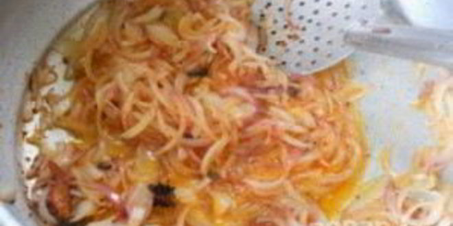 Рецепт рыба с пряным рисом и орехами