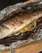 Рыба, запеченная с розмарином