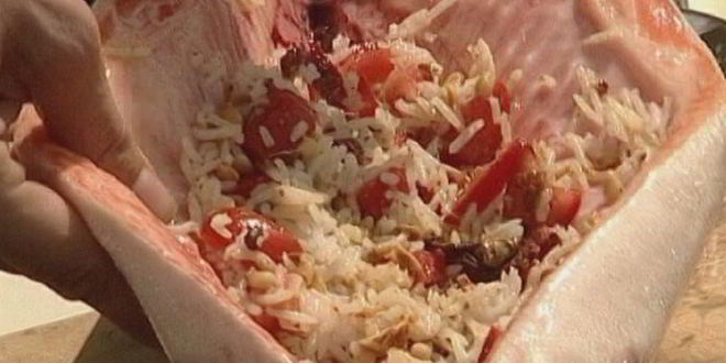 Рецепт семга на гриле, фаршированная рисом