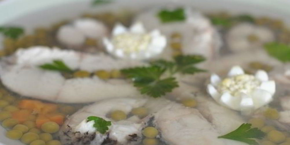 Рецепт рыба под морковью и луком