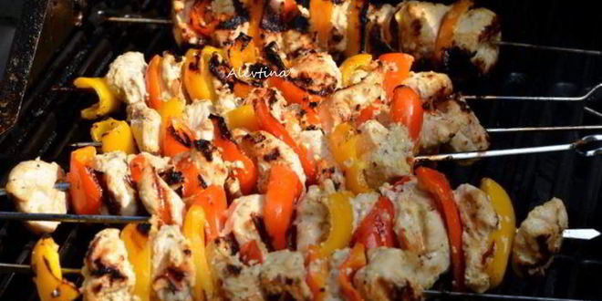 Рецепт куриный шашлык, маринованный в йогурте