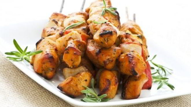 Рецепт Куриный шашлык в ароматных специях и лимонном соке