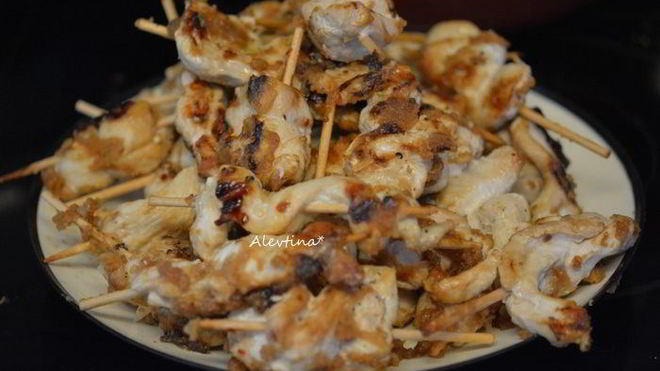 Рецепт Куриные шашлычки Satay