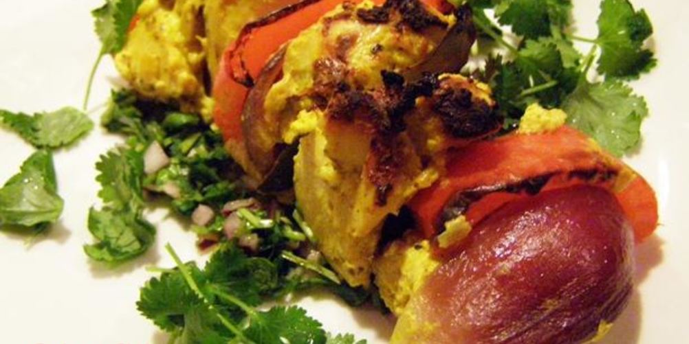 Рецепт куриные шашлычки с беконом и черносливом