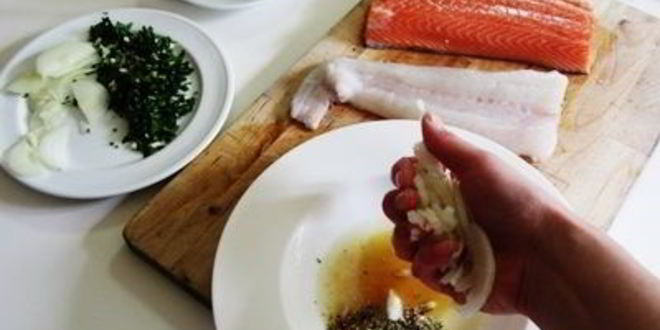 Рецепт разноцветный рыбный шашлык