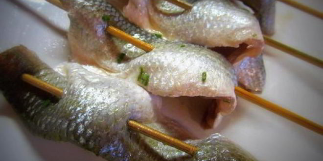 Рецепт шашлычки из рыбы с медом и розмарином