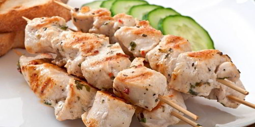 Как приготовить шашлычок из куриного филе в духовке