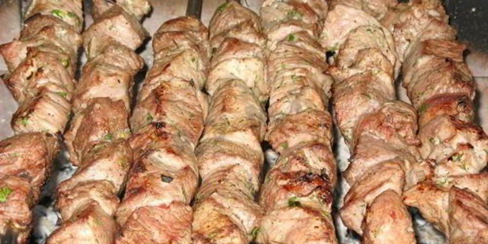 Как приготовить шашлык из говядины с салом