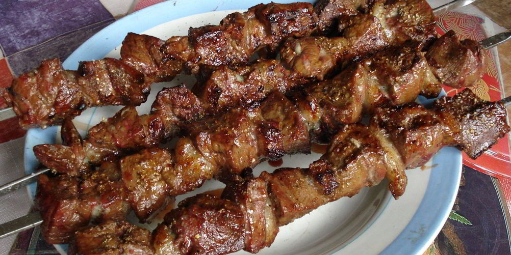 Как приготовить шашлык из говяжьей печени