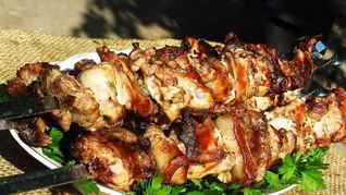 Рецепт Шашлык из кролика с салом