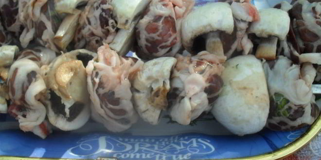 Рецепт шашлык из печени индейки с шампиньонами