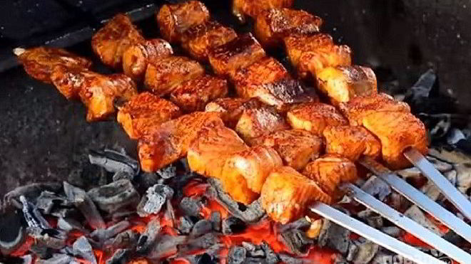 Рецепт Шашлык из семги на мангале