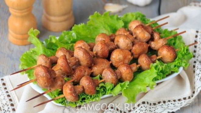 Рецепт Шашлык из шампиньонов, маринованных в майонезе