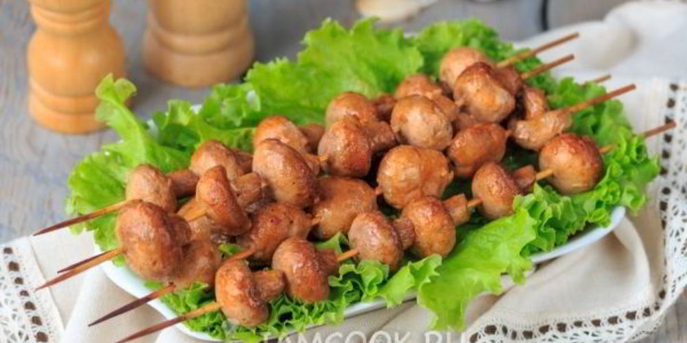 Как приготовить шашлык из шампиньонов, маринованных в майонезе