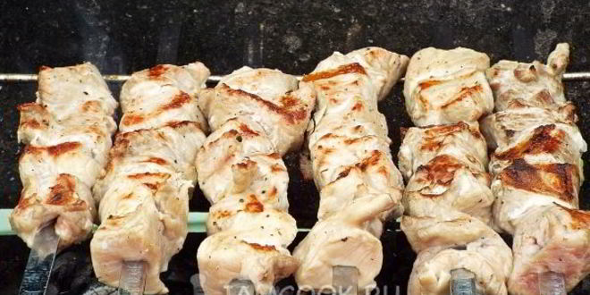 Рецепт шашлык из свинины с лимоном и луком