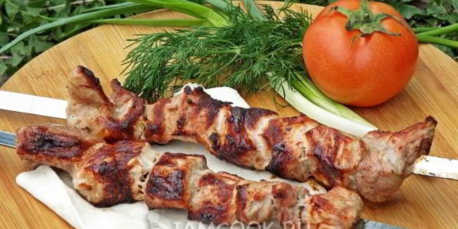 Рецепт шашлык из свинины с лимоном и луком