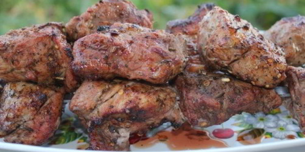 Как приготовить шашлык из свинины с лимоном