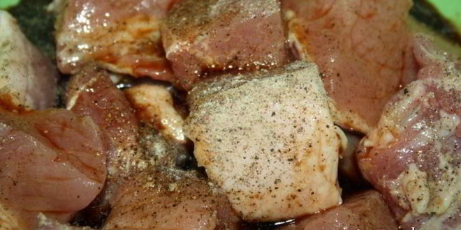 Рецепт шашлык из свиной корейки на кости