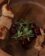 Шашлык из вишневого поросенка с розмарином