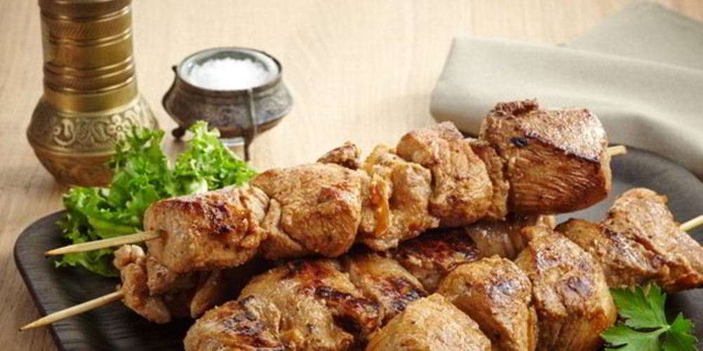 Как приготовить шашлык в маринаде с медом и соевым соусом