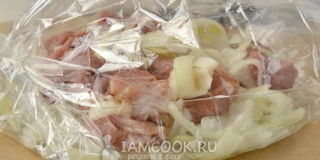Рецепт шашлык в рукаве в духовке