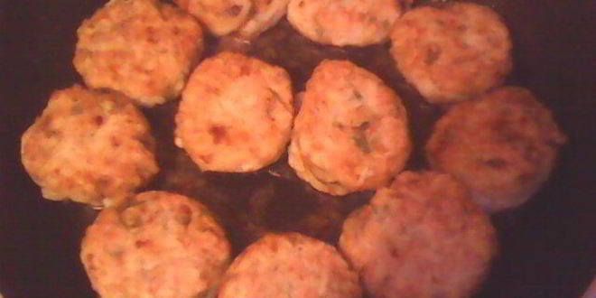 Рецепт курино-грибные тефтельки в томатном соусе