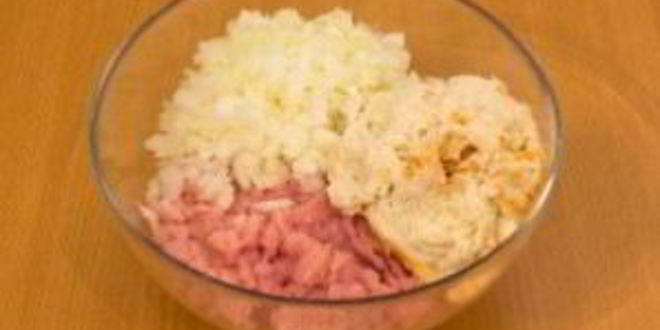 Рецепт куриные тефтели под сливочным соусом