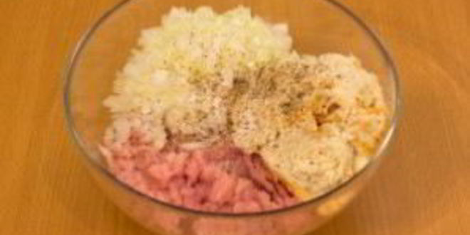 Рецепт куриные тефтели под сливочным соусом