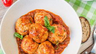 Рецепт Куриные тефтели в томатном соусе
