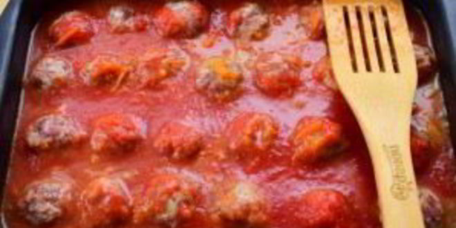 Рецепт мясные тефтели ностальгия с рисом в томатном соусе