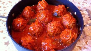 Рецепт Мясные тефтели с рисом с подливкой