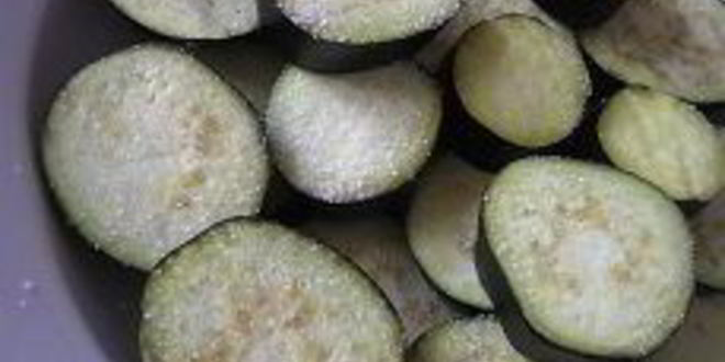 Рецепт тефтели по-гречески с запеченными овощами